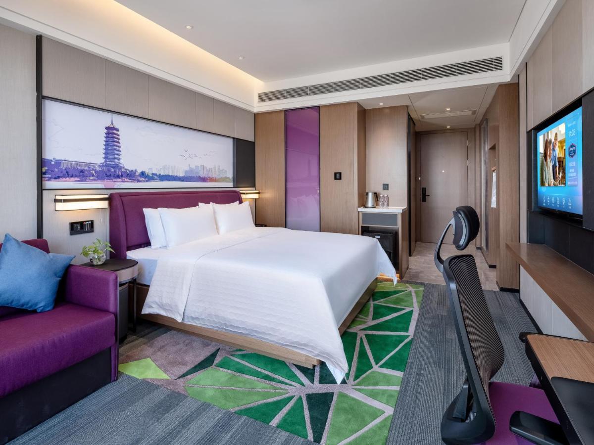 Hampton By Hilton Nanning Wuxiang Hotel Bagian luar foto