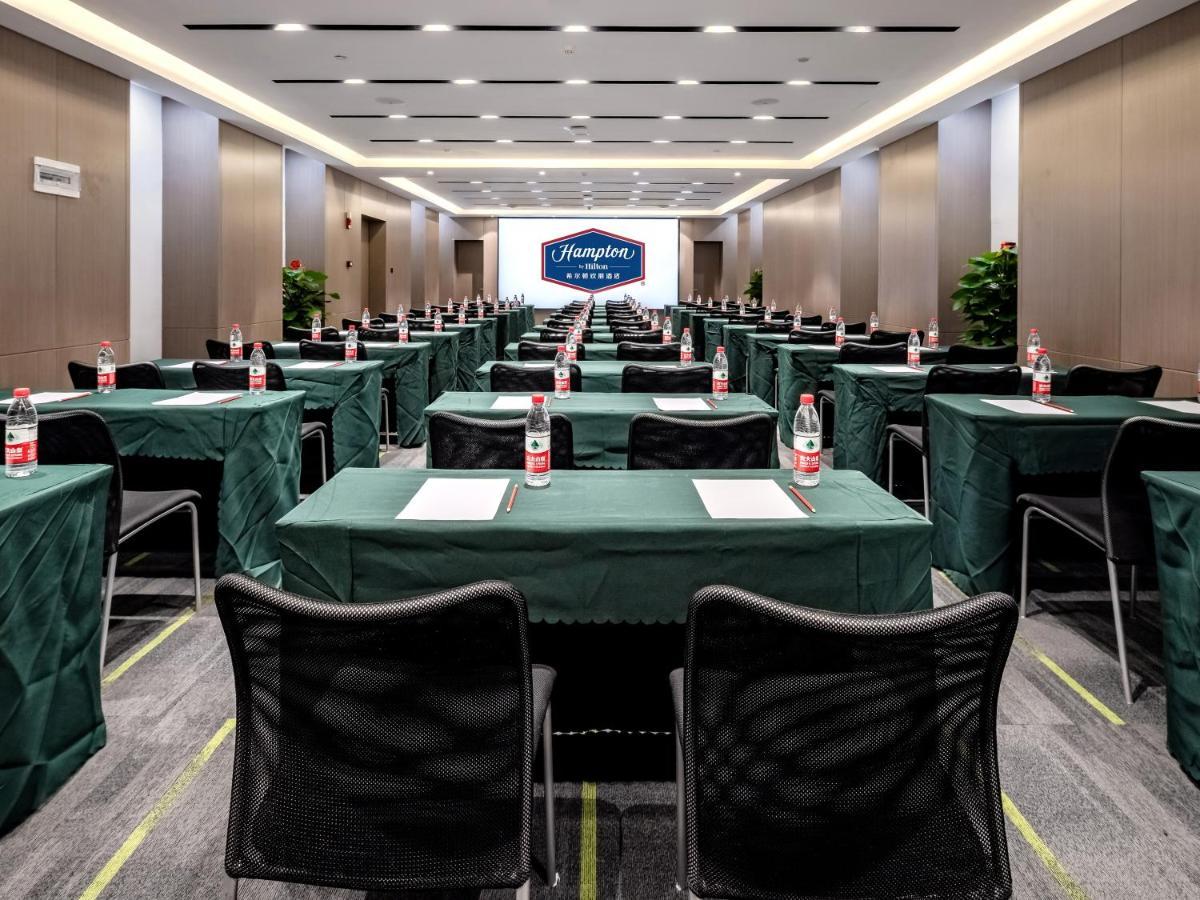 Hampton By Hilton Nanning Wuxiang Hotel Bagian luar foto