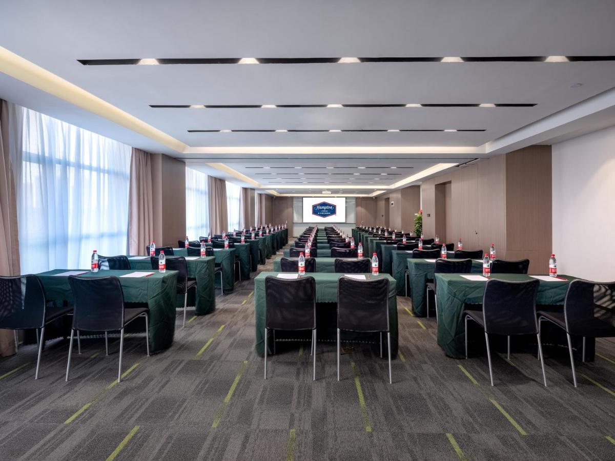 Hampton By Hilton Nanning Wuxiang Hotel Bagian luar foto