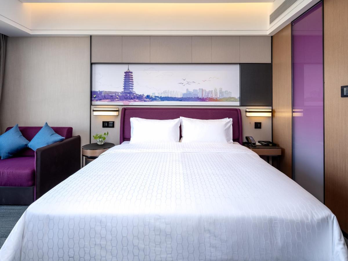 Hampton By Hilton Nanning Wuxiang Hotel Bagian luar foto