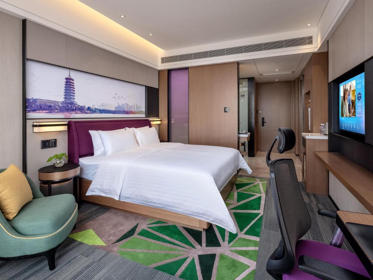 Hampton By Hilton Nanning Wuxiang Hotel Bagian luar foto