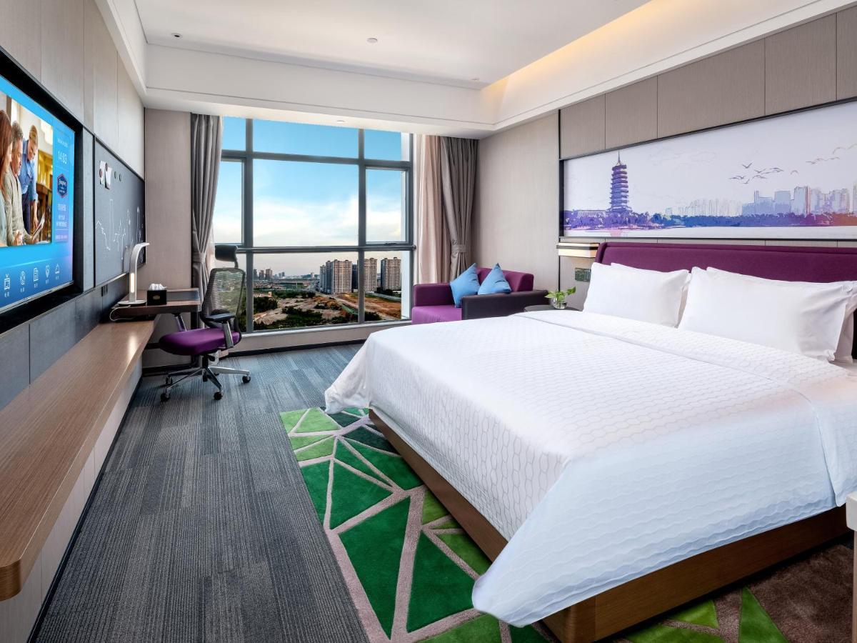 Hampton By Hilton Nanning Wuxiang Hotel Bagian luar foto