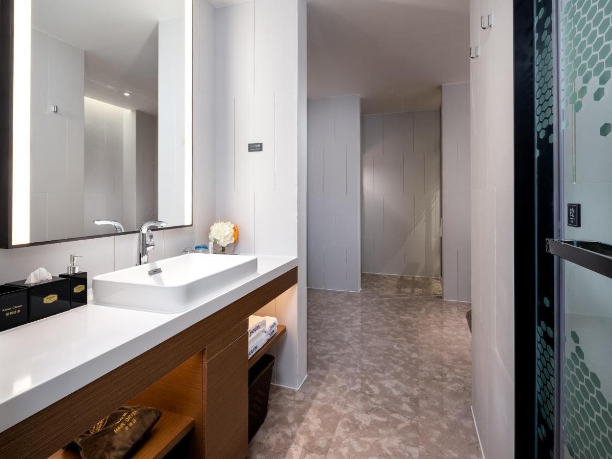 Hampton By Hilton Nanning Wuxiang Hotel Bagian luar foto