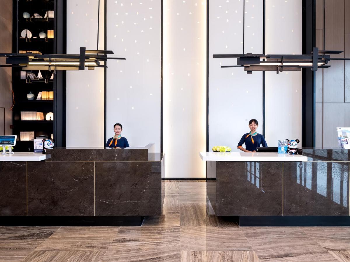 Hampton By Hilton Nanning Wuxiang Hotel Bagian luar foto